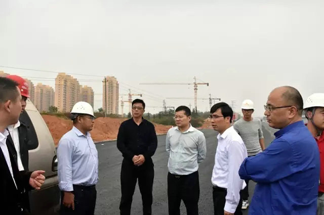 星空体育在线官网首页_星空体育（中国）高管深入现场，力保“大战”项目进度