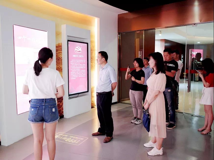 金开星空体育在线官网首页_星空体育（中国）纪委赴煌上煌星空体育在线官网首页_星空体育（中国）参观考察