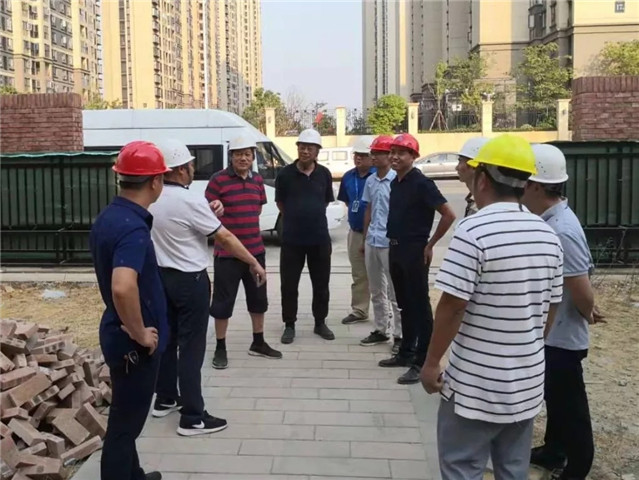 金开星空体育在线官网首页_星空体育（中国）董事长谢荣华察看区社发口学校幼儿园教育民生项