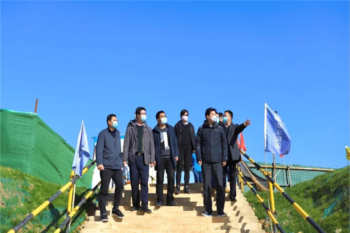 星空体育在线官网首页_星空体育（中国）董事长谢荣华带队调研星空体育在线官网首页_星空体育（中国）建筑工地复工情况