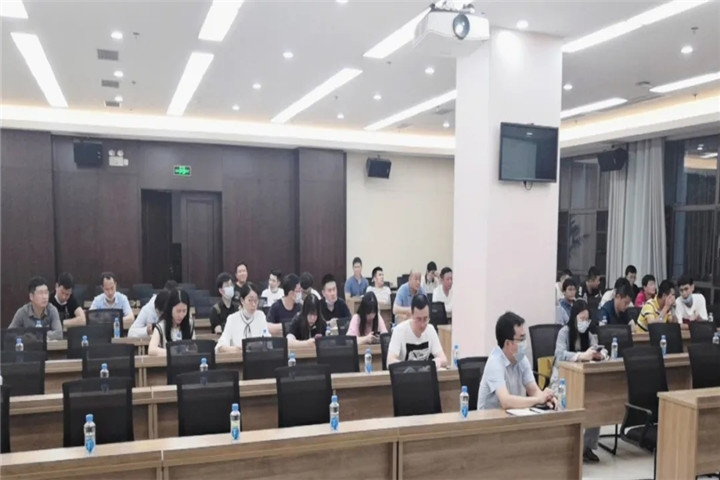 南昌金开星空体育在线官网首页_星空体育（中国）开展2020年度建设工程安全管理培训会