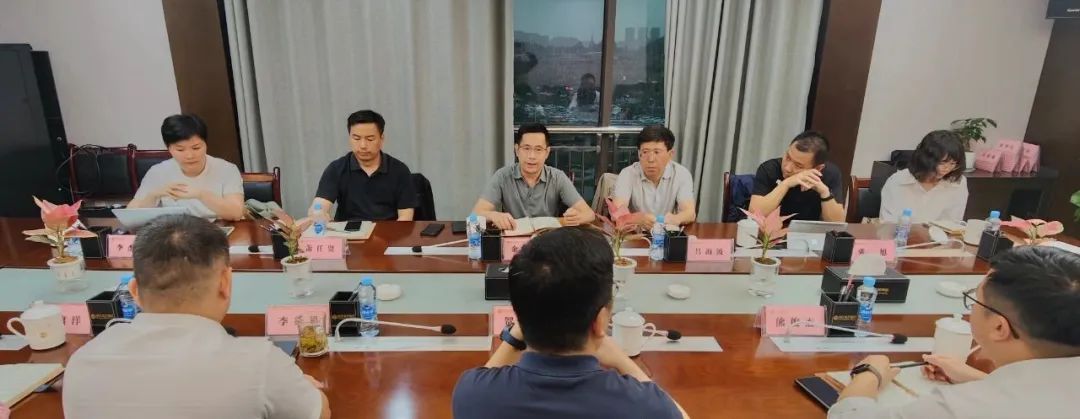 广州航新航空来访星空体育在线官网首页_星空体育（中国）交流座谈
